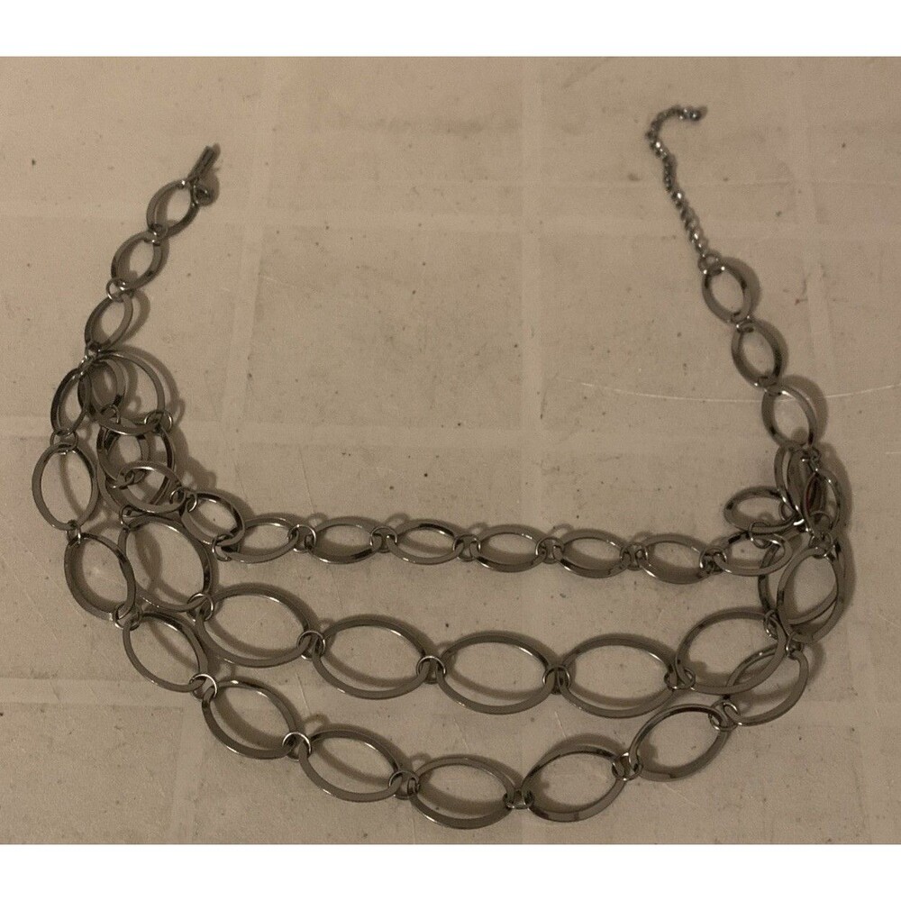Daisy Fuentes Necklace Layered Triple Strand Gun Metal Black Oval 19-21” Modern - Picture 3 of 5